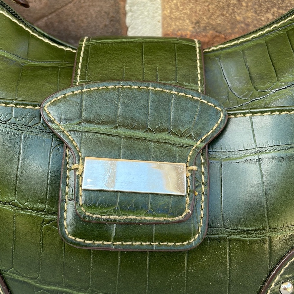 Green Purse - Picture 3 of 7
